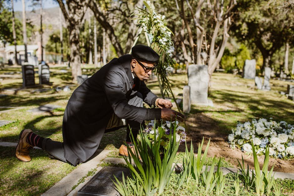 Dharmendra Last Rites Live Updates: Anushka Sharma, Virat Kohli Mourn Veteran Actors Demise, Hail Him As Legendary Icon – Zee News